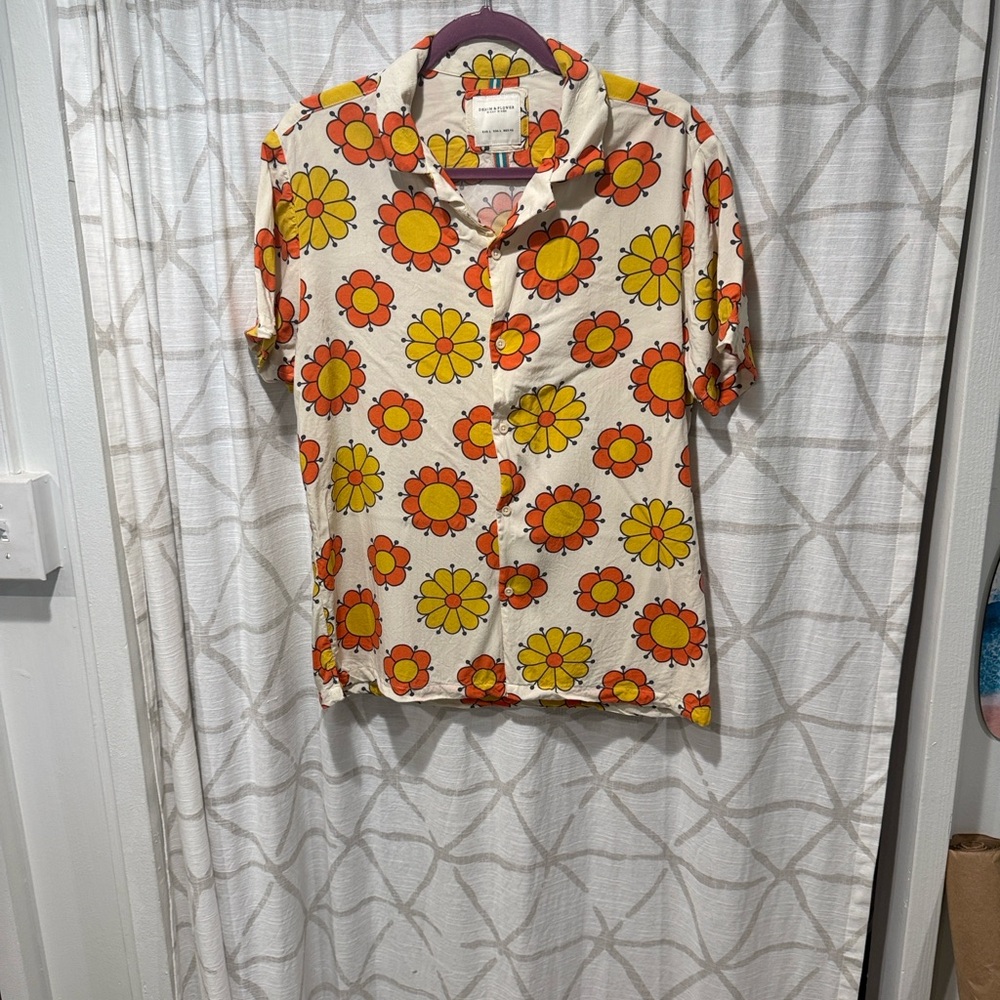 Denim and flower Vintage-Inspired Floral men’s Button-Up Shirt medium